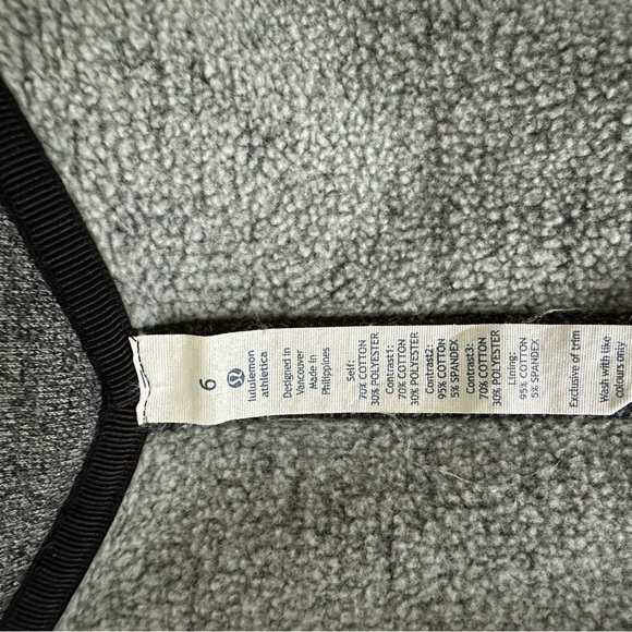 Lululemon Jacket - Picture 4 of 5